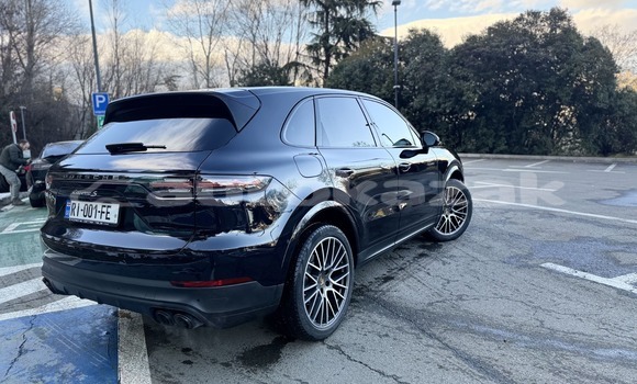 Buy Used Porsche Cayenne Black Car in Georgiyev in Taraz Buy Used Porsche Cayenne Black Car in Georgiyev in Taraz