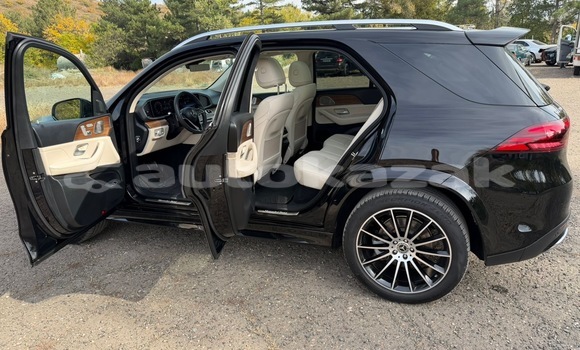Buy Used Mercedes-Benz GLE Black Car in Georgiyev in Taraz Buy Used Mercedes-Benz GLE Black Car in Georgiyev in Taraz