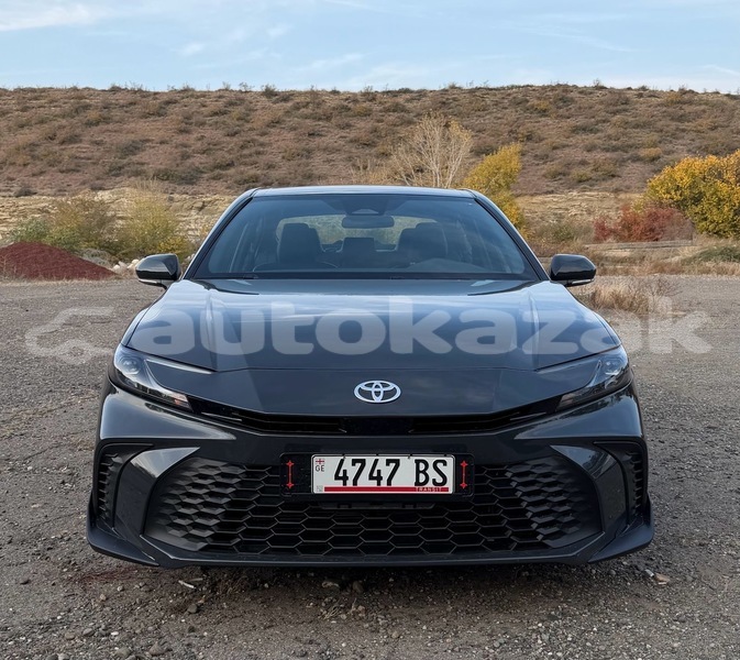 Big with watermark toyota camry taraz georgiyev 5597