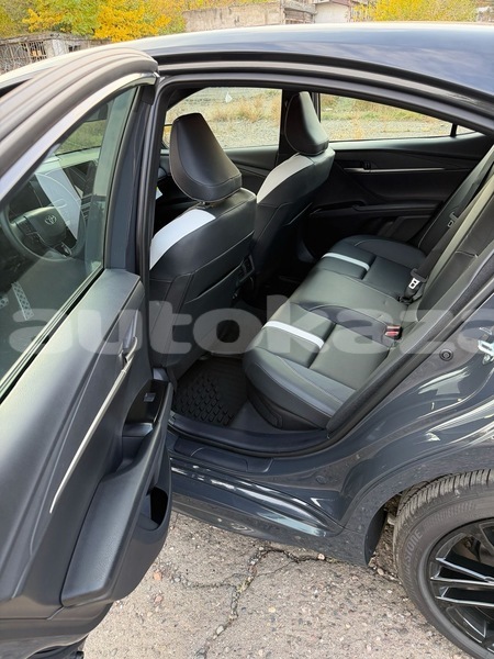 Big with watermark toyota camry taraz georgiyev 5598