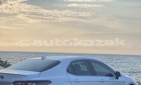 Buy Used Toyota Camry White Car in Alka in Aktobe Buy Used Toyota Camry White Car in Alka in Aktobe