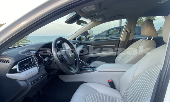 Buy Used Toyota Camry White Car in Alka in Aktobe Buy Used Toyota Camry White Car in Alka in Aktobe