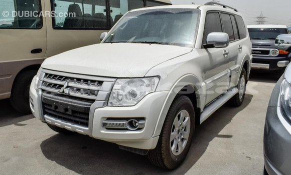 Buy Import Mitsubishi Pajero White Car in Import - Dubai in Akmecet Buy Import Mitsubishi Pajero White Car in Import - Dubai in Akmecet