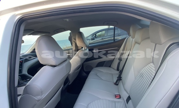 Buy Used Toyota Camry White Car in Alka in Aktobe Buy Used Toyota Camry White Car in Alka in Aktobe