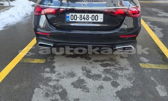 Buy Used Mercedes-Benz E200 Black Car in Georgiyev in Taraz Buy Used Mercedes-Benz E200 Black Car in Georgiyev in Taraz