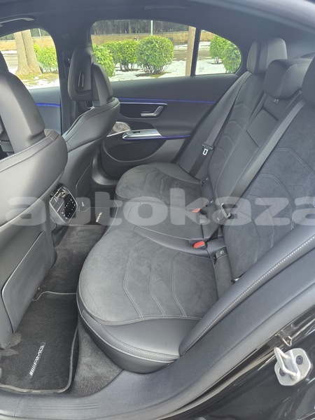 Big with watermark mercedes benz e200 taraz georgiyev 5601