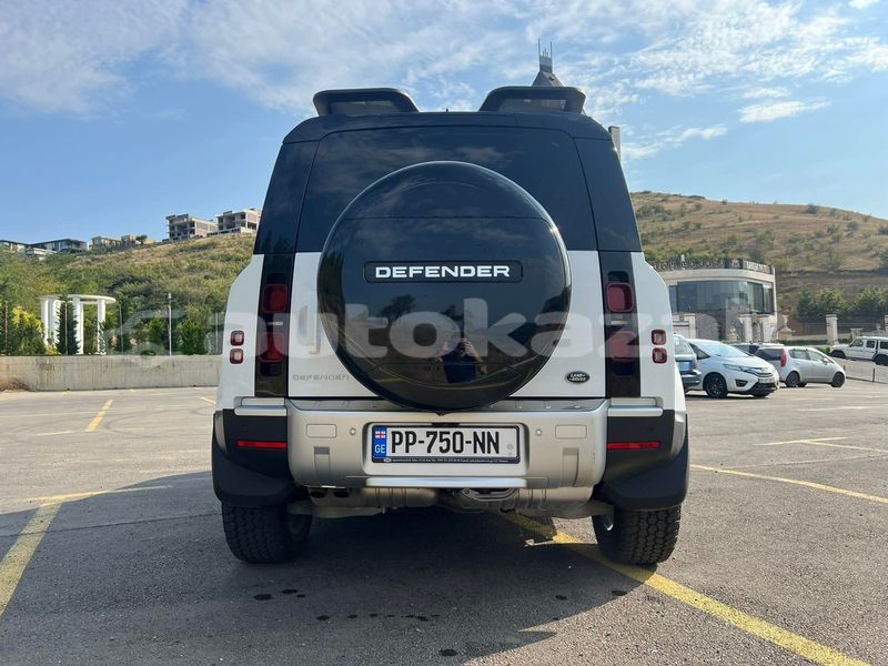 Big with watermark land rover defender taraz georgiyev 5604