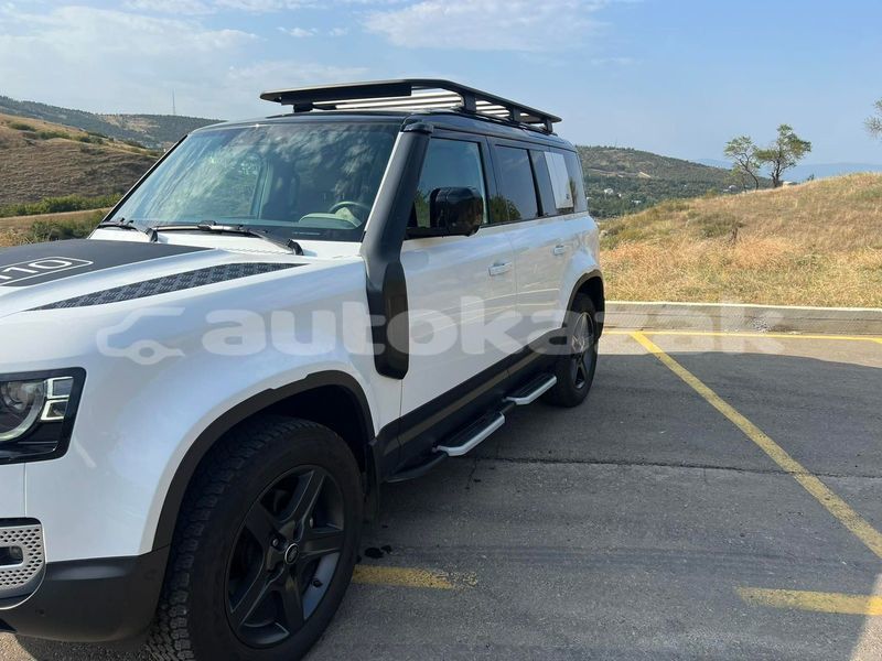 Big with watermark land rover defender taraz georgiyev 5604