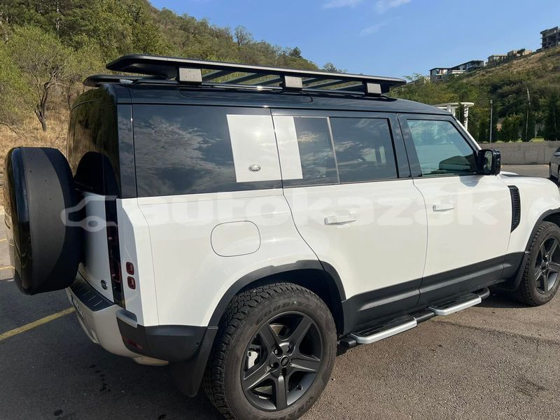 Big with watermark land rover defender taraz georgiyev 5604