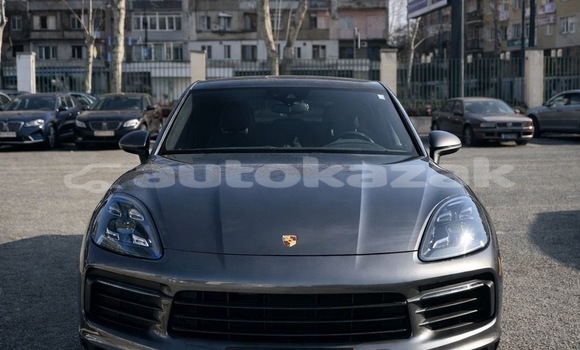 Buy Used Porsche Cayenne Silver Car in Georgiyev in Taraz