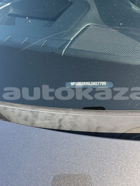 Big with watermark porsche cayenne taraz georgiyev 5609