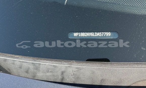 Buy Used Porsche Cayenne Silver Car in Georgiyev in Taraz Buy Used Porsche Cayenne Silver Car in Georgiyev in Taraz