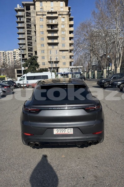 Big with watermark porsche cayenne taraz georgiyev 5609