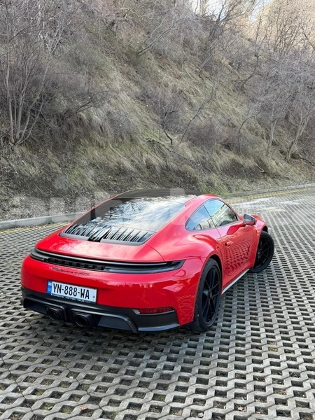 Big with watermark porsche 911 taraz georgiyev 5610