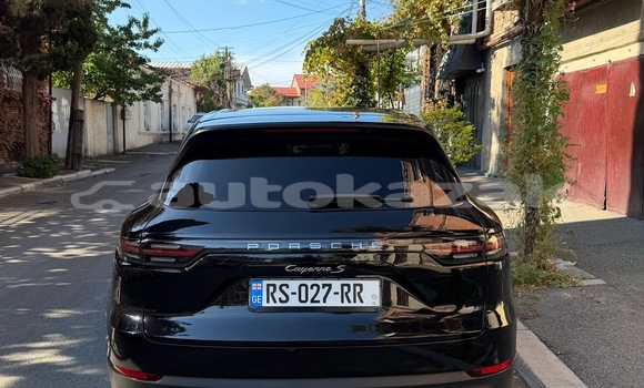 Buy Used Porsche Cayenne Black Car in Georgiyev in Taraz Buy Used Porsche Cayenne Black Car in Georgiyev in Taraz