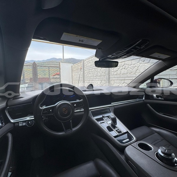 Big with watermark porsche panamera taraz georgiyev 5614
