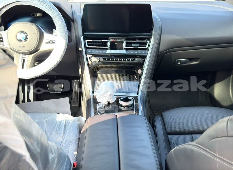 Big with watermark bmw 8 series taraz georgiyev 5621