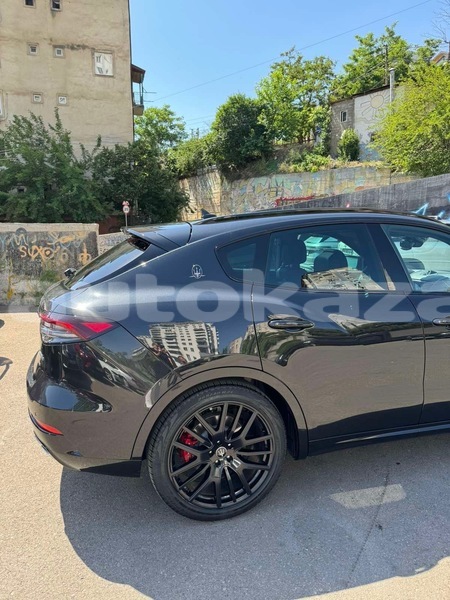 Big with watermark maserati levante taraz georgiyev 5628