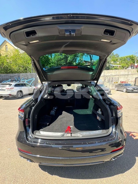 Big with watermark maserati levante taraz georgiyev 5628