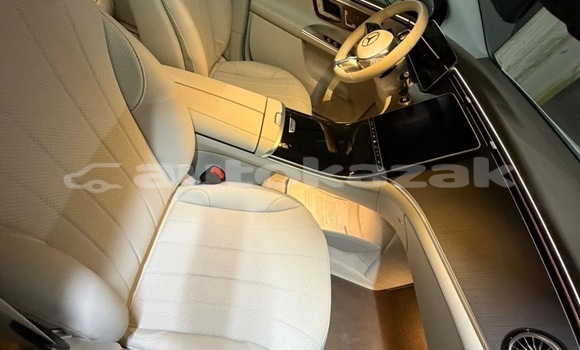 Buy Used Mercedes-Benz E–Class White Car in Georgiyev in Taraz Buy Used Mercedes-Benz E–Class White Car in Georgiyev in Taraz