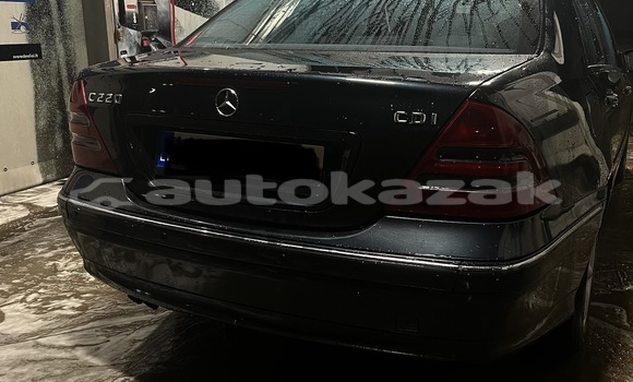 Buy Used Mercedes-Benz C–Class Blue Car in Kazali in Akmecet Buy Used Mercedes-Benz C–Class Blue Car in Kazali in Akmecet