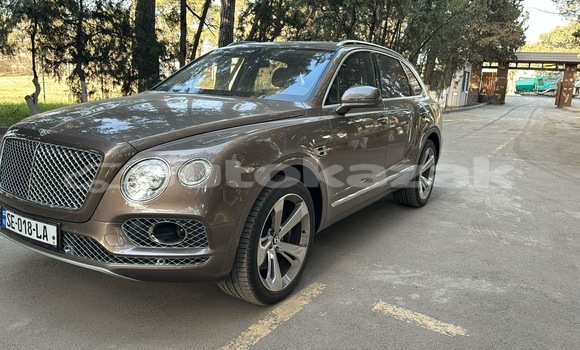Buy Used Bentley Bentayga Brown Car in Georgiyev in Taraz Buy Used Bentley Bentayga Brown Car in Georgiyev in Taraz