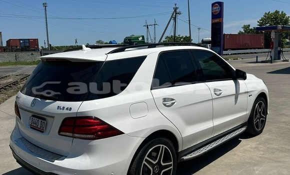 Buy Used Mercedes-Benz GLE White Car in Georgiyev in Taraz Buy Used Mercedes-Benz GLE White Car in Georgiyev in Taraz