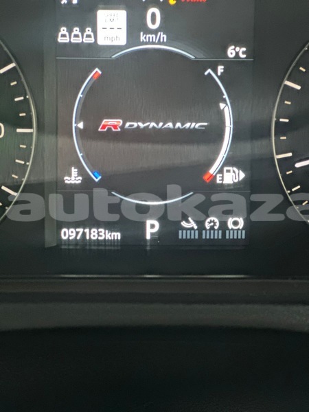 Big with watermark land rover range rover velar taraz georgiyev 5641