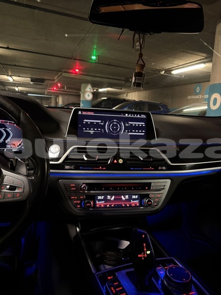 Big with watermark bmw 7 series taraz georgiyev 5654