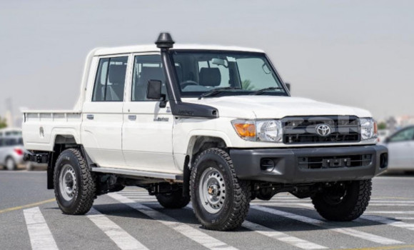 Buy Used Toyota Land Cruiser White Car in Makat in Atirau Buy Used Toyota Land Cruiser White Car in Makat in Atirau