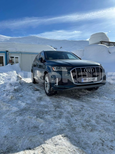 Big with watermark audi q7 taraz georgiyev 5671