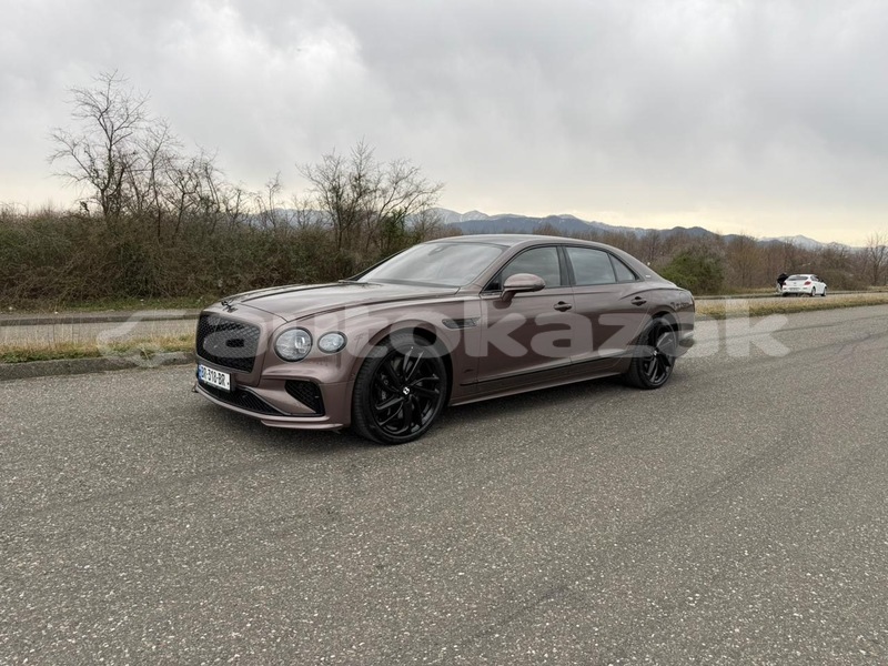 Big with watermark bentley continental flying spur taraz georgiyev 5672