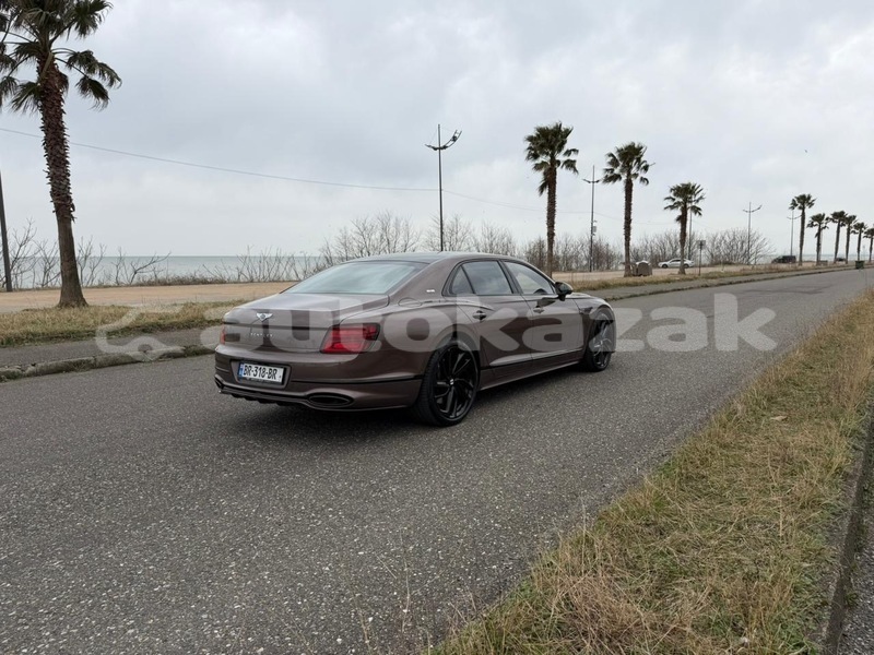 Big with watermark bentley continental flying spur taraz georgiyev 5672