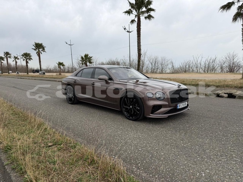 Big with watermark bentley continental flying spur taraz georgiyev 5672