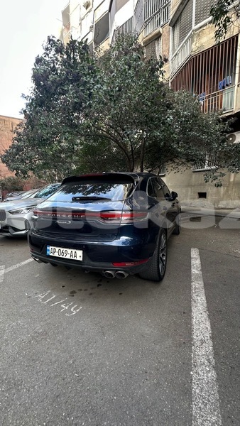 Big with watermark porsche macan taraz georgiyev 5673