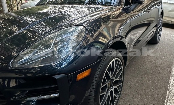 Buy Used Porsche Macan Blue Car in Georgiyev in Taraz Buy Used Porsche Macan Blue Car in Georgiyev in Taraz