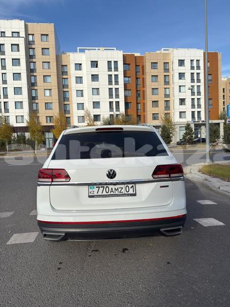 Big with watermark volkswagen teramont akmola astana 5674