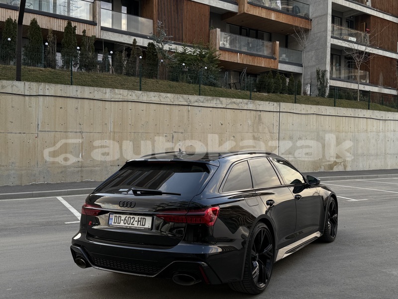 Big with watermark audi rs6 taraz georgiyev 5684
