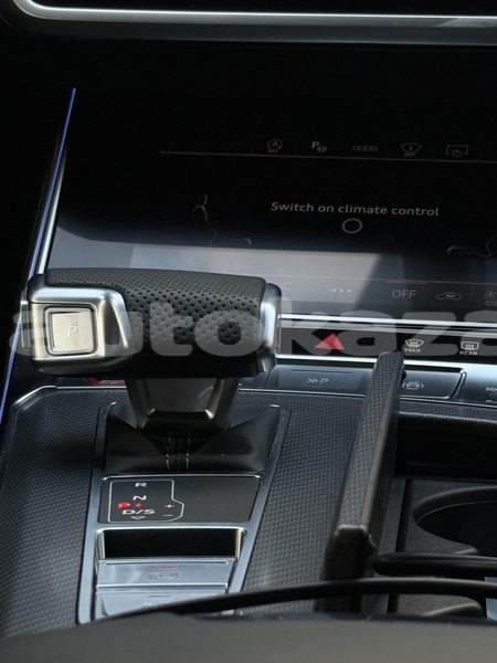 Big with watermark audi rs6 taraz georgiyev 5684