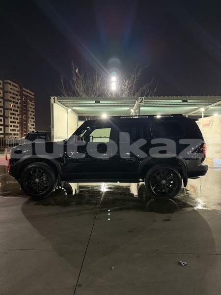 Big with watermark toyota land cruiser prado taraz georgiyev 5687