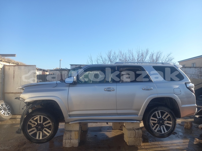 Big with watermark toyota 4runner karagandi aktau 5694