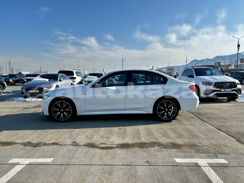 Big with watermark bmw 3 series taraz georgiyev 5697