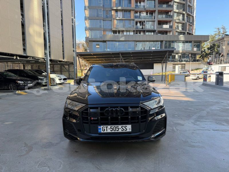 Big with watermark audi sq7 taraz georgiyev 5698