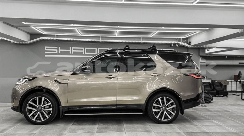 Big with watermark land rover discovery taraz georgiyev 5701