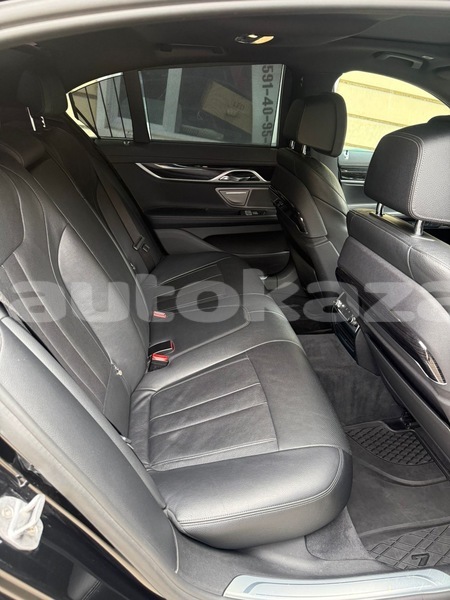 Big with watermark bmw 7 series taraz georgiyev 5706