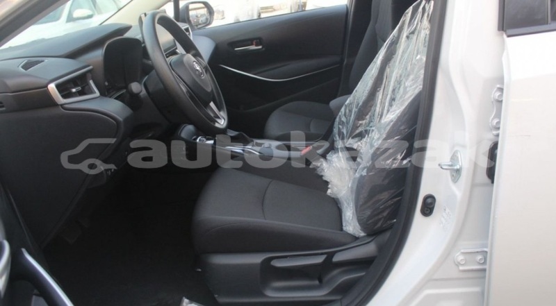 Big with watermark toyota corolla taraz georgiyev 5713