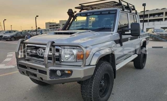 Buy Used Toyota Land Cruiser Silver Car in Fodorov in Kostanay