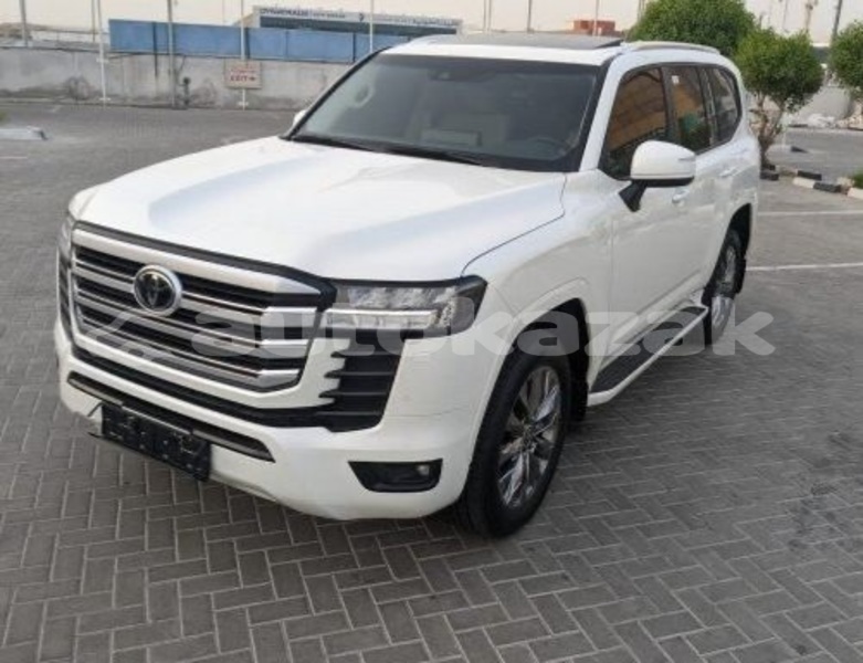 Big with watermark toyota land cruiser taraz georgiyev 5738