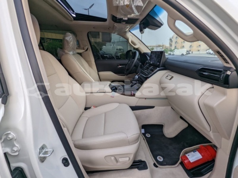 Big with watermark toyota land cruiser taraz georgiyev 5738