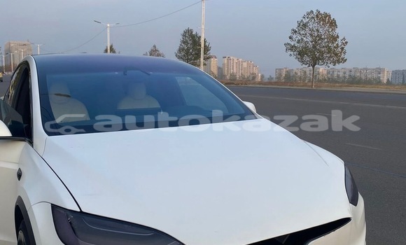 Buy Used Tesla Model X White Car in Georgiyev in Taraz Buy Used Tesla Model X White Car in Georgiyev in Taraz